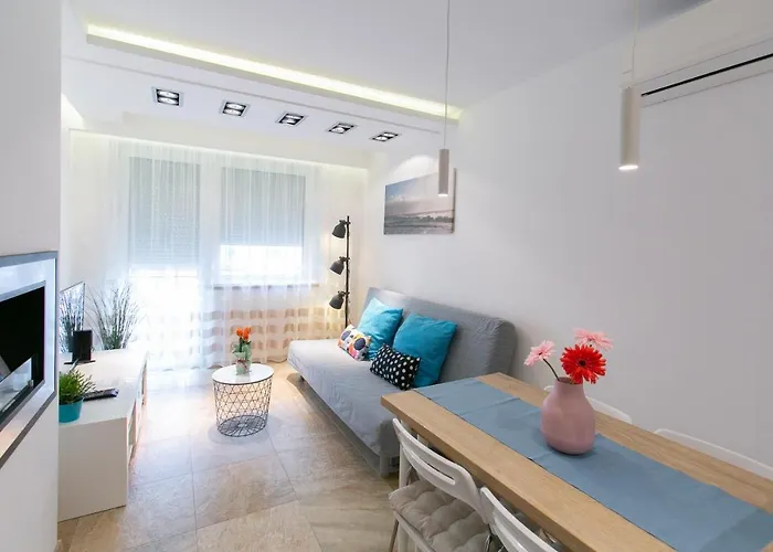 Mentha Apartament *