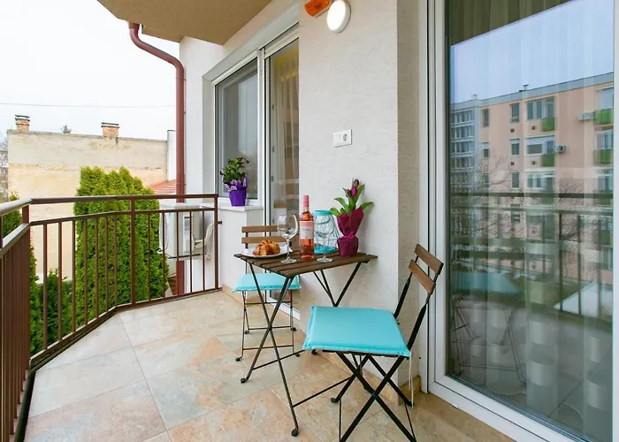 Mentha Apartament *