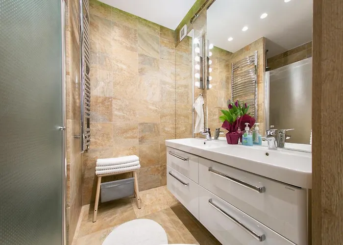 Mentha Apartament *